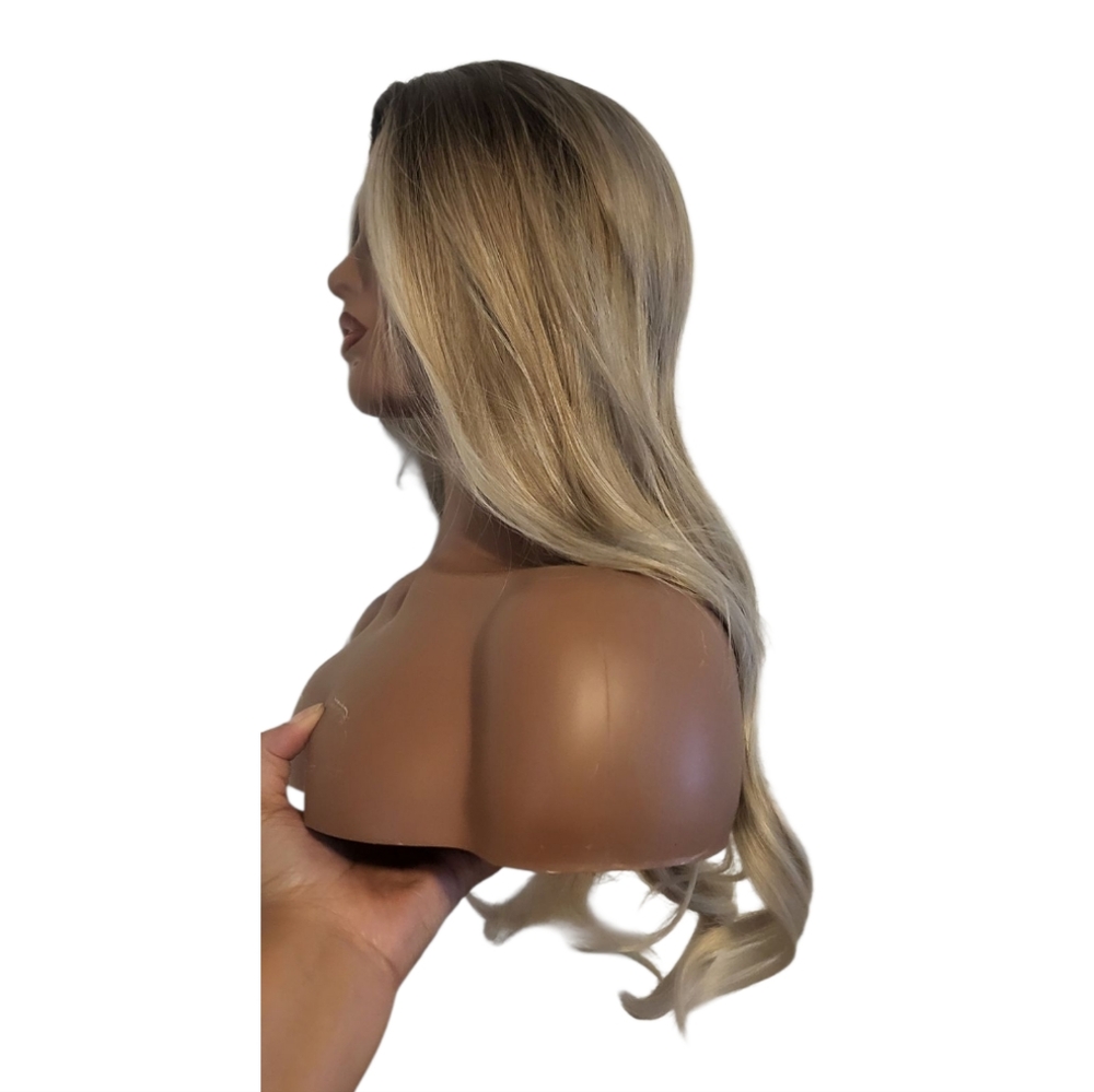 Long Wavy Synthetic Wig - 26” Full Machine Made with Cap (New) - Picture 4 of 8